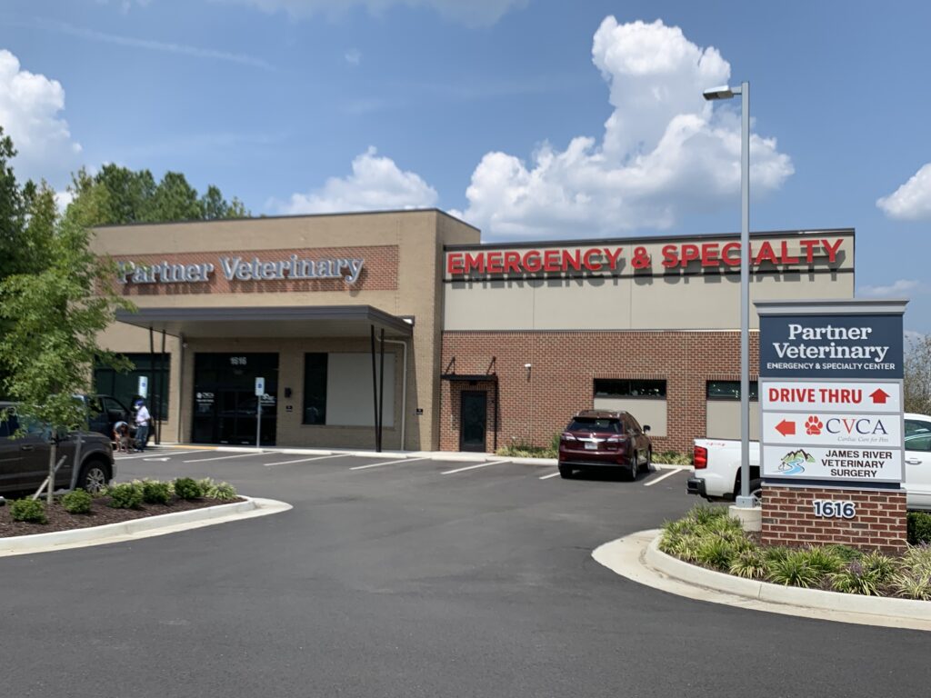 Exterior of Partner Vet Emergency & Specialty Center in Richmond, VA